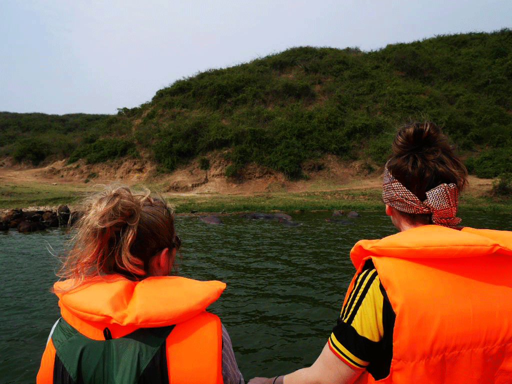 Queen-elizabeth-National-Park-wildlife-safari