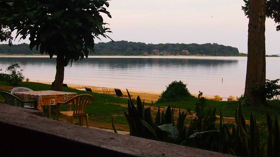 sesse-island-beach-Lake-victoria-island