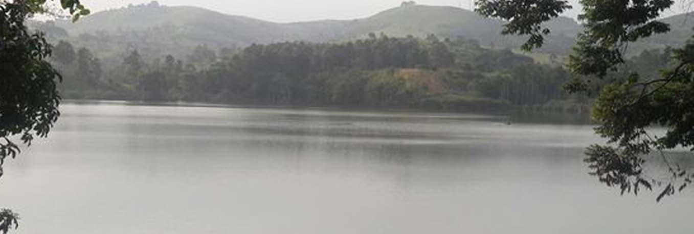 Lake Nyabikere Crater lake Western Uganda, Lodges, Accommodation